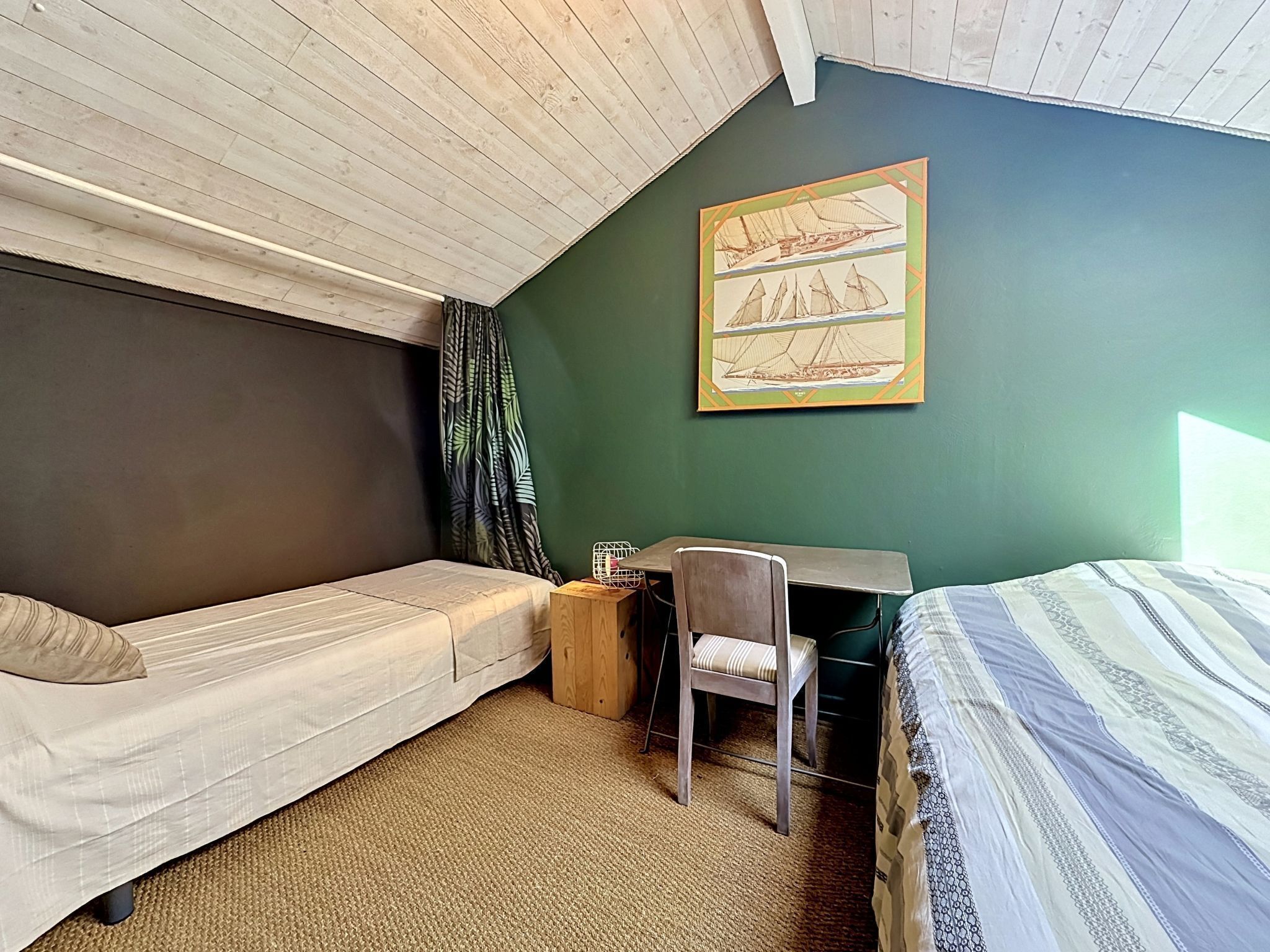 5 chambres, accès Internet