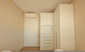 Interior - SanPietro Vacation Apartment 012 (Plazhi San Pietro)