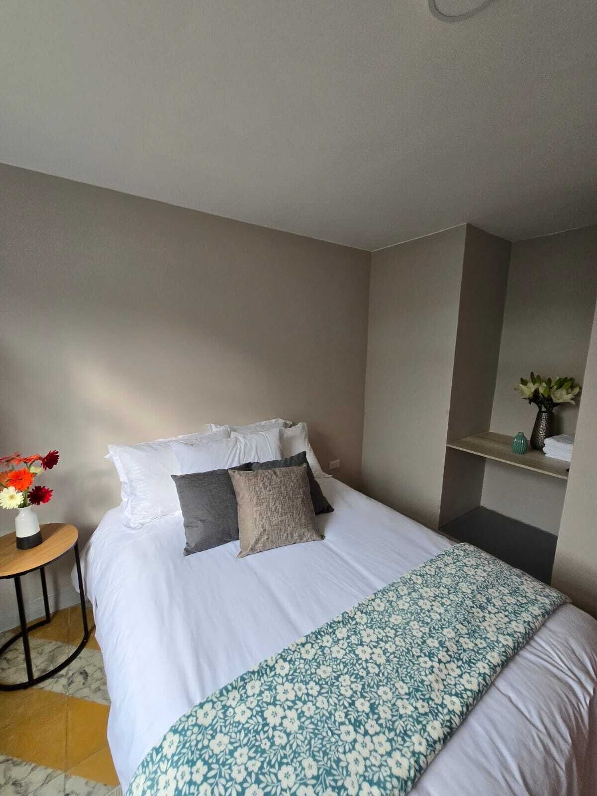 Memory foam beds, free WiFi