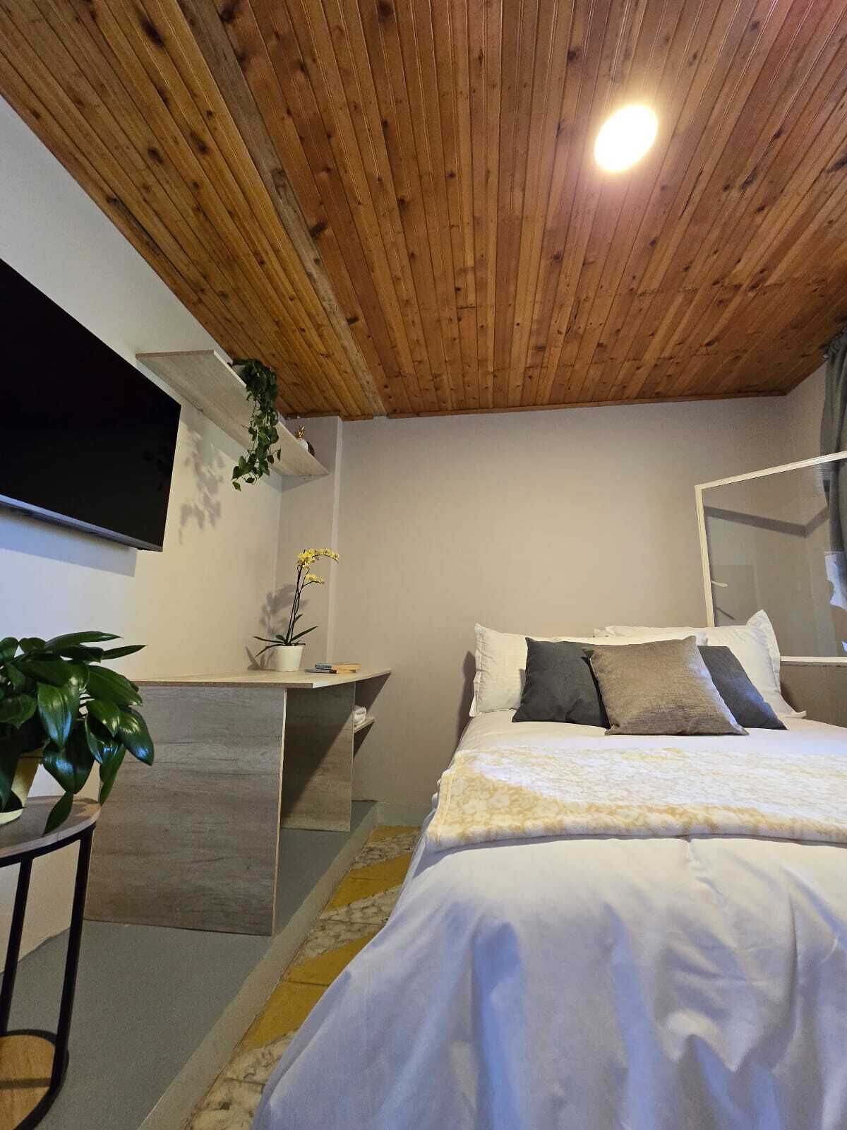 Classic Room | Memory foam beds, free WiFi