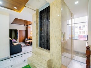 House | Bahagian dalam