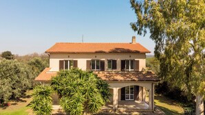 Exterior - Tarquinia Garden Home by Interhome (Tarquinia)