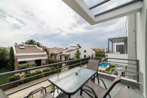 บริเวณภายนอก