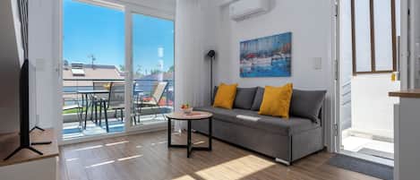 Two Level Apartment | Innenbereich