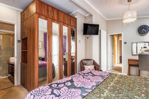 Premium & Polished, Experience Space, Style and Serenity by the Sea.