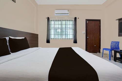 Super Deluxe Room Chikmagalur Relax Inn