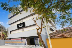 House | Exterior - Deluxehotel Lorven (Rajahmundry)