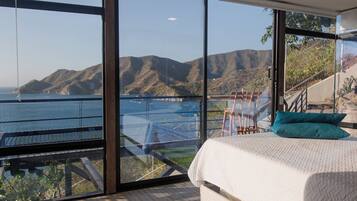 Deluxe Bungalow, Balcony, Sea View | Free WiFi