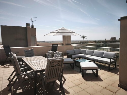 APARTMENT WITH ROOF TERRACE L'AMPOLLA