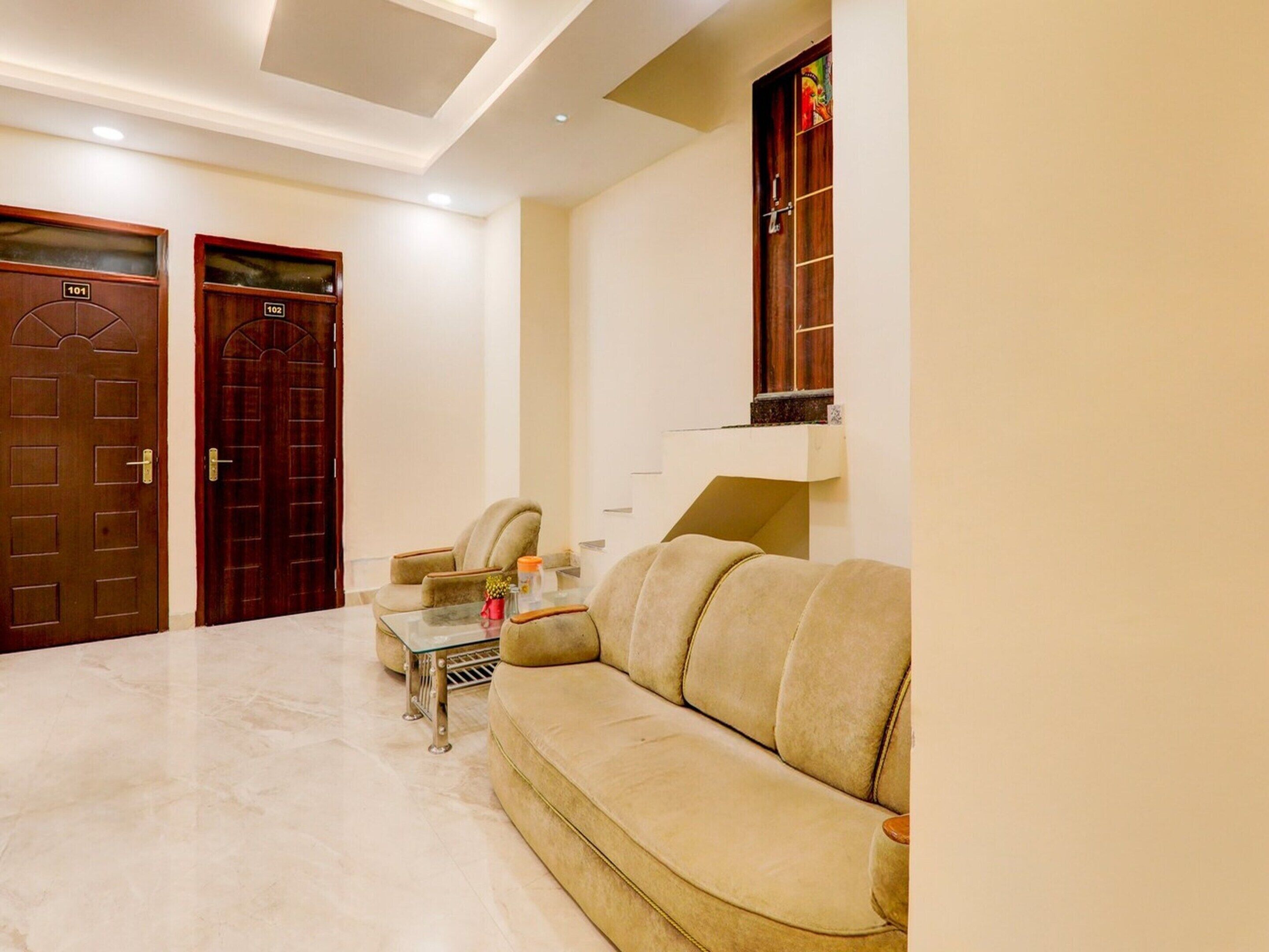 Rumah | Resepsionis
