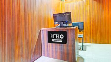 House | Reception