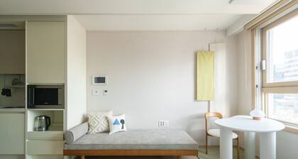 Modern Studio in Seoul near Gimpo Airport