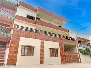 Exterior - Saver Doublesuper Hotel O Sudhirpur (Varanasi)
