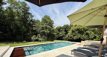 Gîte du Château des Brétignolles - Heritage, pool and nature - Near Chinon