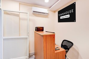 Rumah | Resepsionis