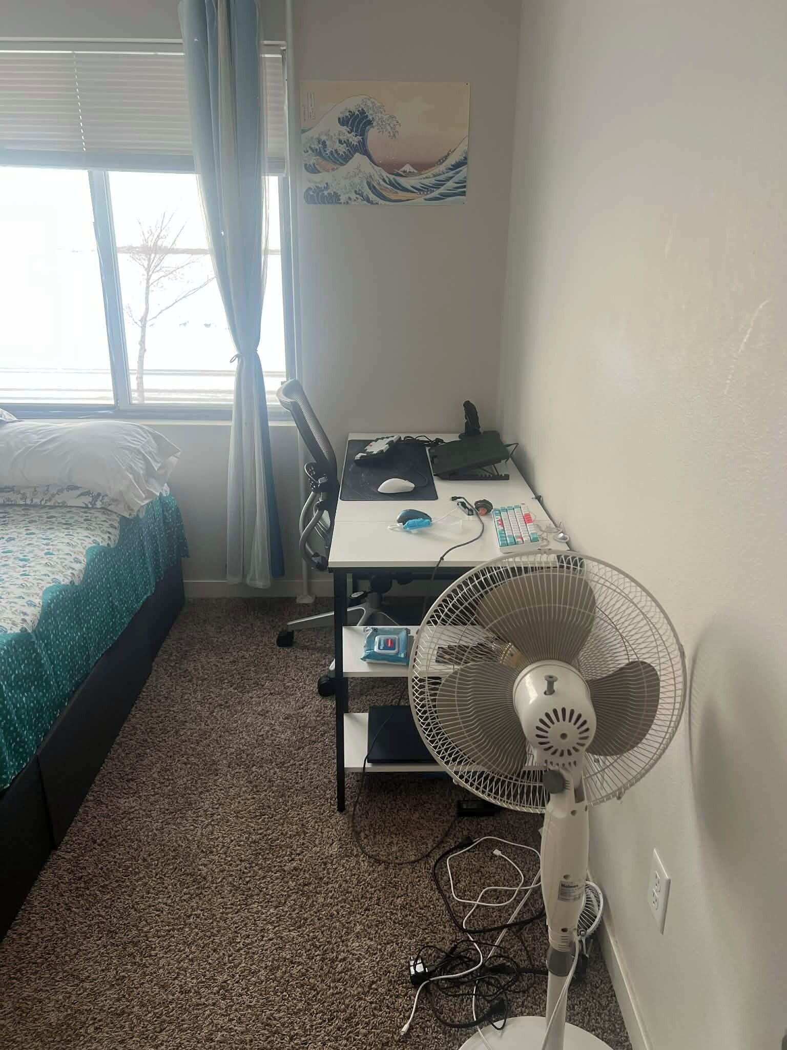 1 habitación, tabla de planchar con plancha y acceso a internet 
