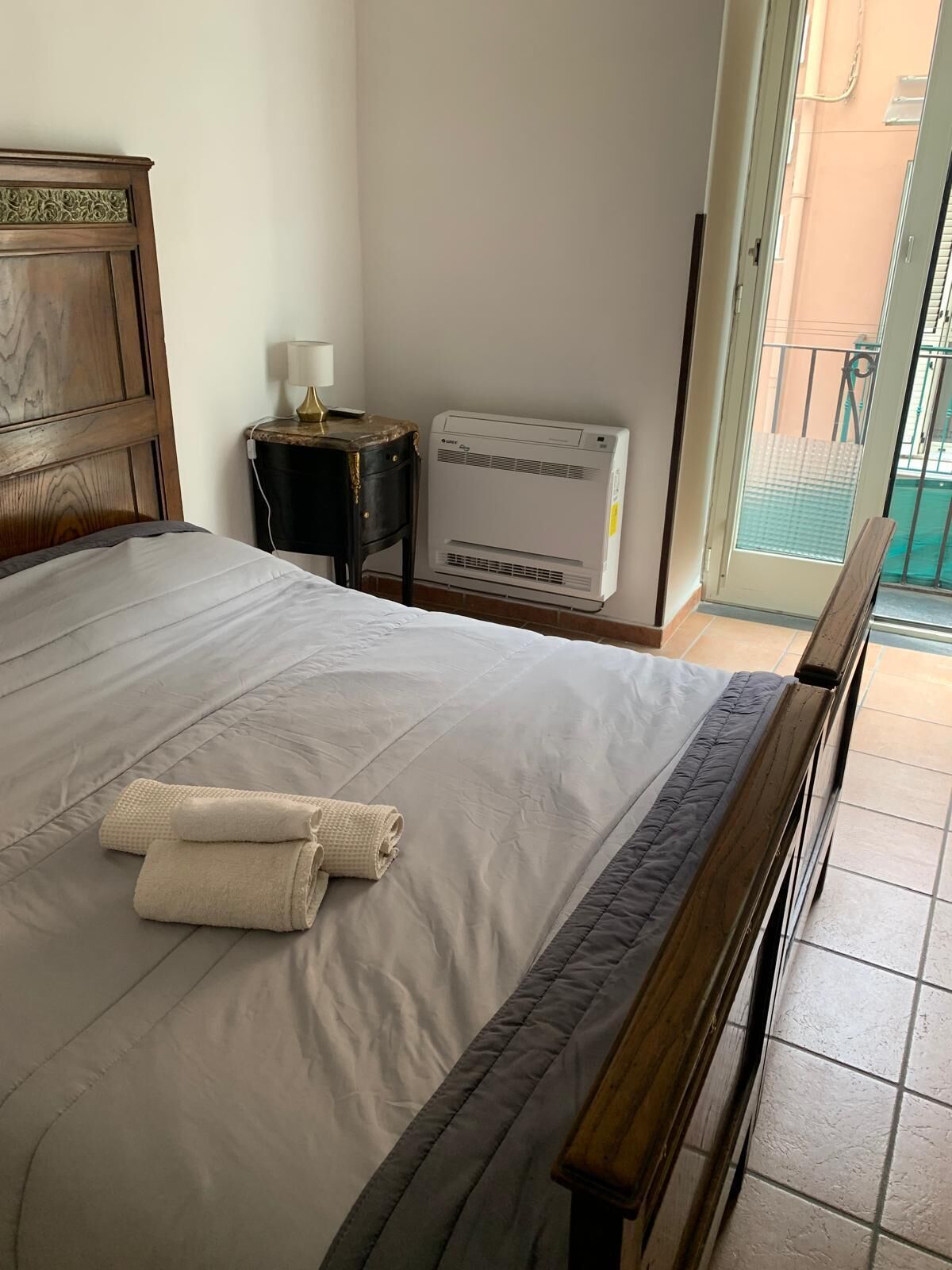 2 chambres, draps fournis