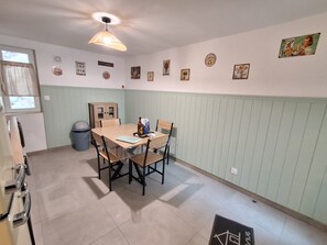 Dining - Un Air de Poudlard (Bogny-sur-Meuse)