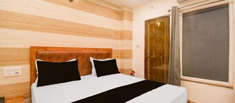 Super Deluxe Room Hotel Budget In