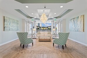 Interior - Spacious 3 bed 3 bath @ Silver Shells in Destin - Sleeps 8 (Destin)