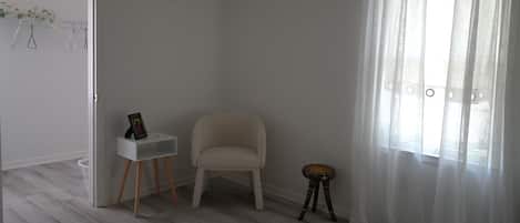 2 bedrooms, Internet, bed sheets