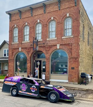 Exterior - Stay at the historic Wenzil Taylor building located near Decorah, Iowa! (Calmar)