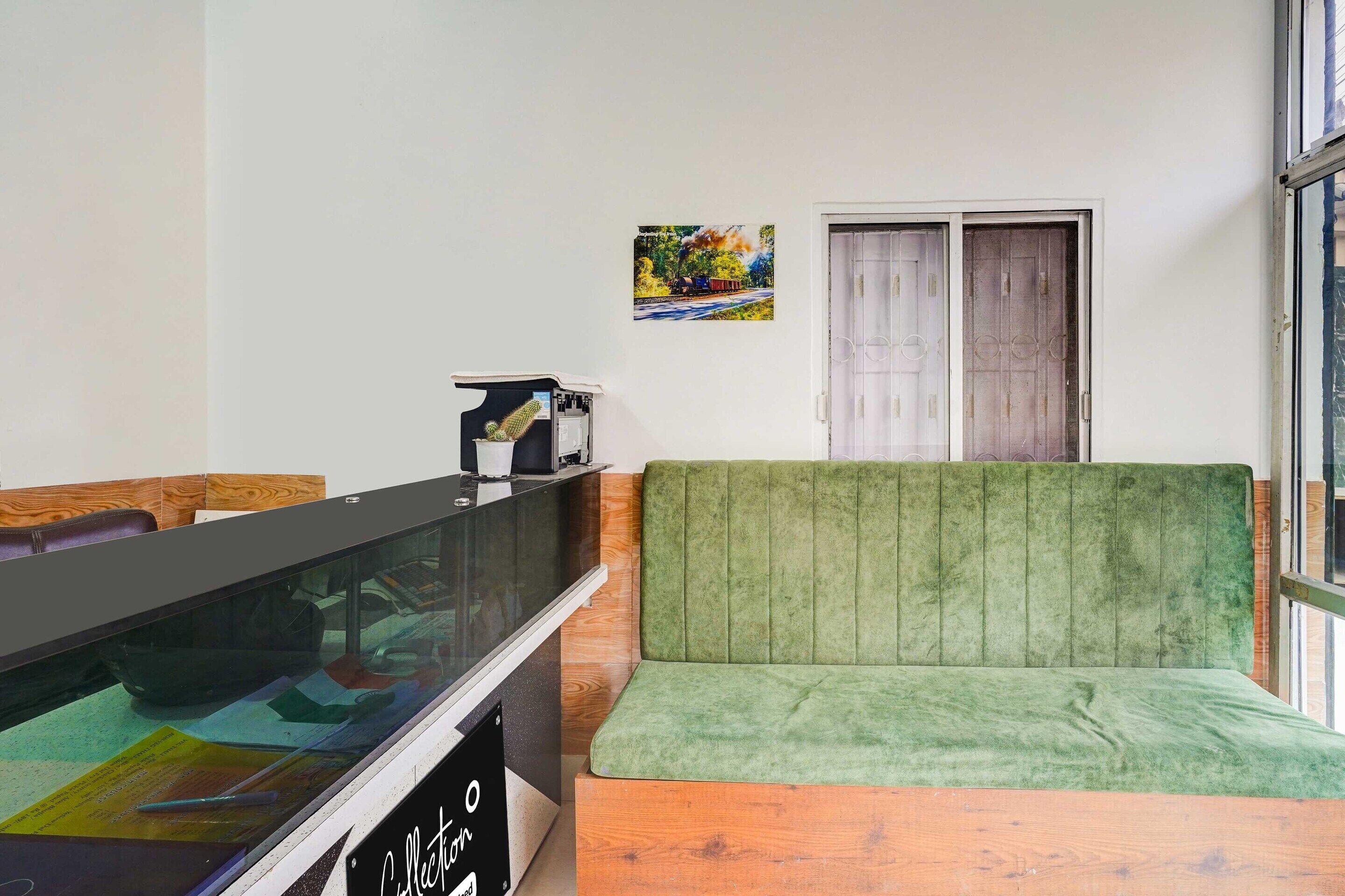 House | Reception