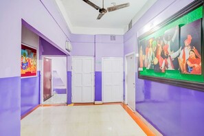 House | Interior - Collection O SNT Bus Terminal Siliguri (Siliguri)