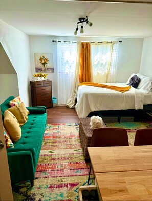 Room - Charming Studio with AC in Upper Marlboro (Upper Marlboro)