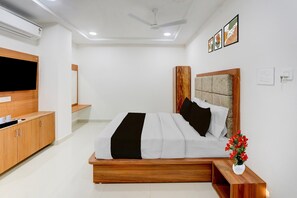 House | 1 bedroom - Deluxe Vishnu Grand Premium Rooms (Hanmakonda)