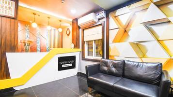 House | Reception