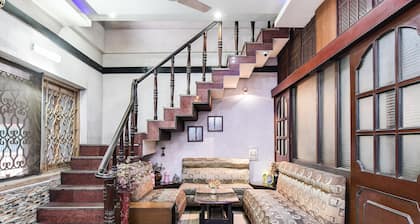 Deluxeharry Guest House