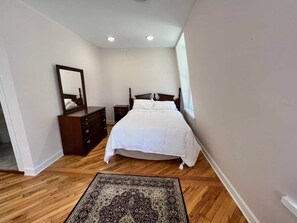 Room - The Cozy Nook at The Washington Inn (Fries)