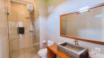 Dusche, Seife, Toilettenpapier