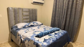 Apartment, 3 Bedrooms, Smoking, Patio | 4 bedrooms
