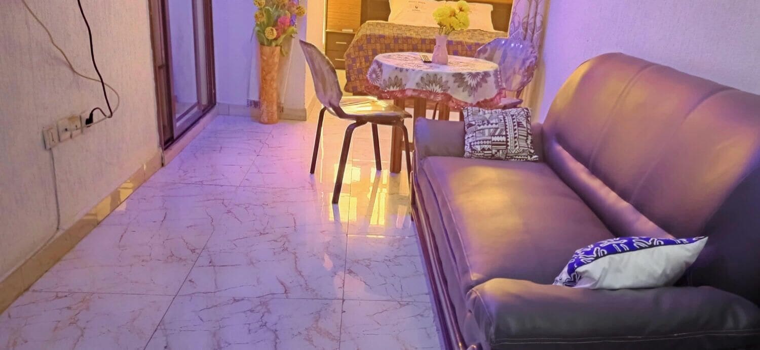 ห้องคอมฟอร์ทสวีท, วิวภูเขา | บริเวณนั่งเล่น | เครื่องพิมพ์