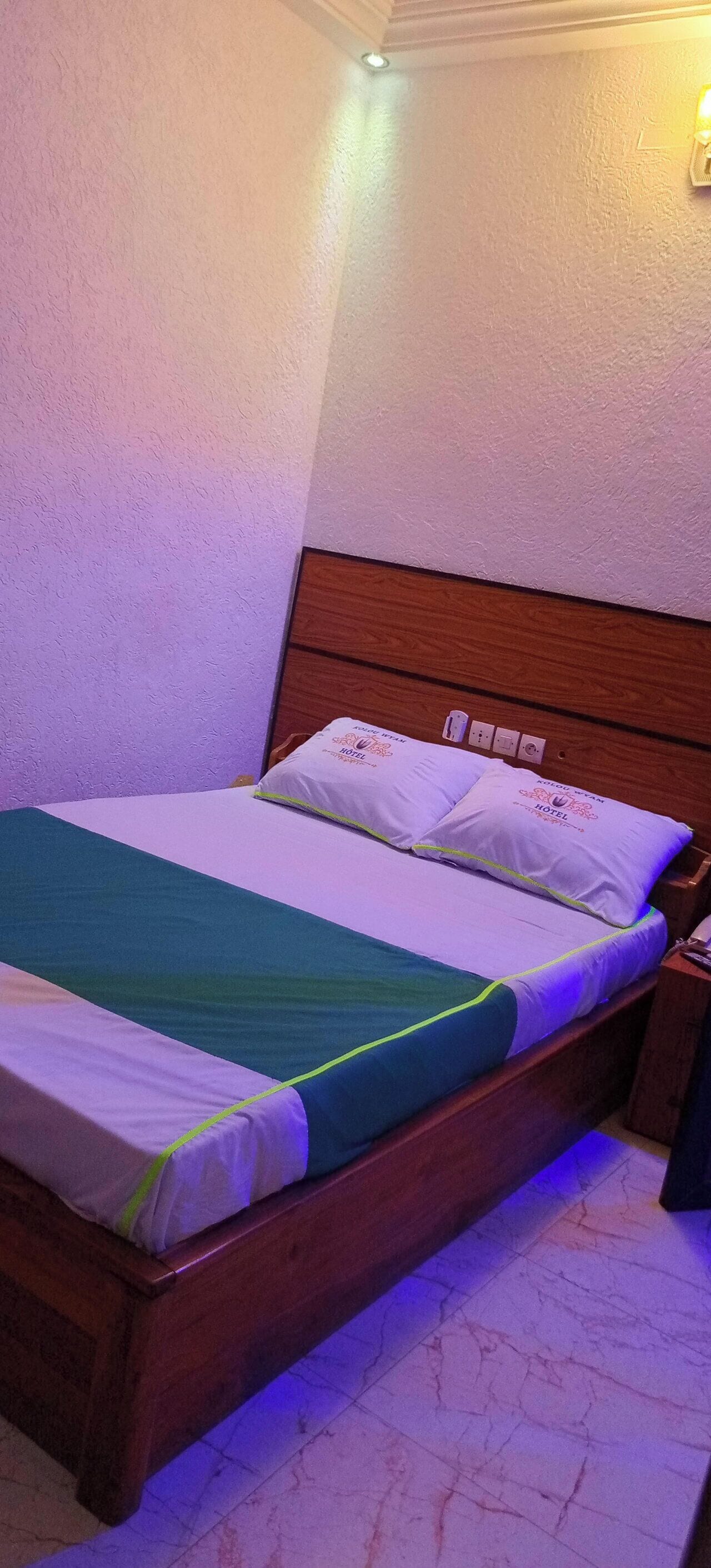 Standard Double Room, Mountain View | Desk, laptop workspace, iron/ironing board, free WiFi