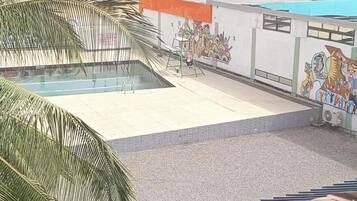 Phòng Suite tiện nghi đơn giản, quang cảnh núi | Nội thất