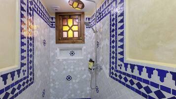 Standard Double or Twin Room | Bathroom | Free toiletries, hair dryer, towels, soap