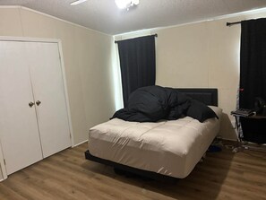 3 habitaciones y ropa de cama 