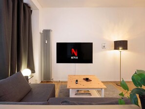 TV, escritórios