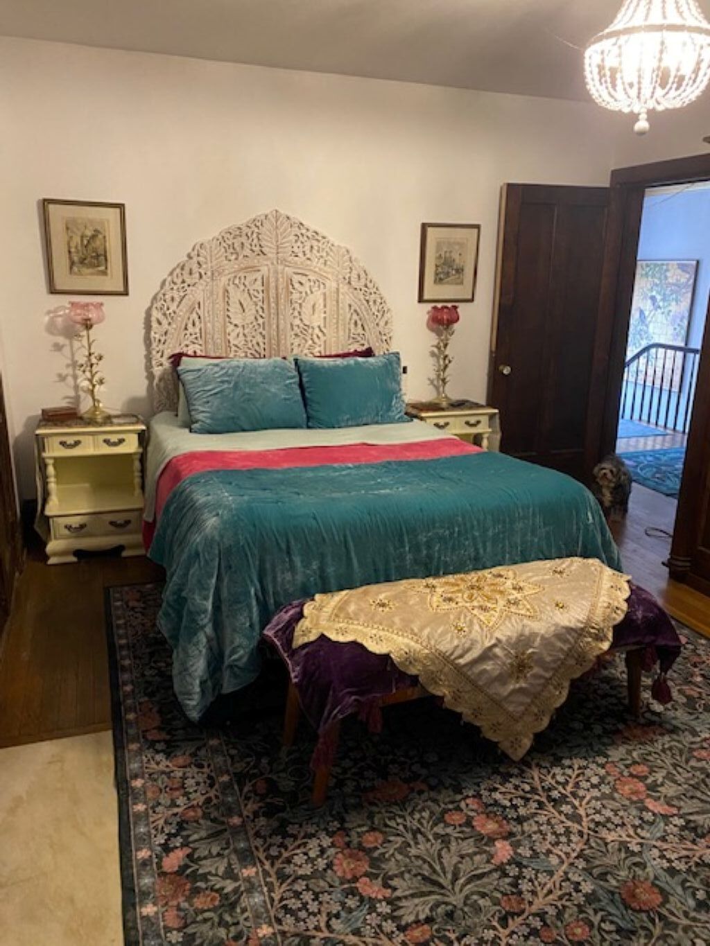 6 chambres, fer et planche à repasser, Wi-Fi, draps fournis