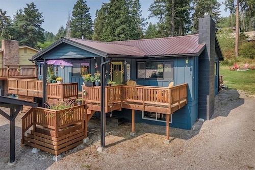 Flathead Lake 5 bedroom home