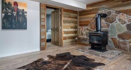 Flathead Lake 5 bedroom cottage