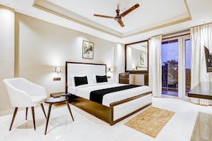House | 1 bedroom - Classic With Balcony Udyog Vihar (Gurugram)