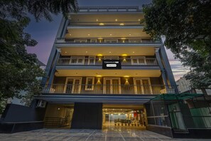 House | Exterior - Classic With Balcony Udyog Vihar (Gurugram)
