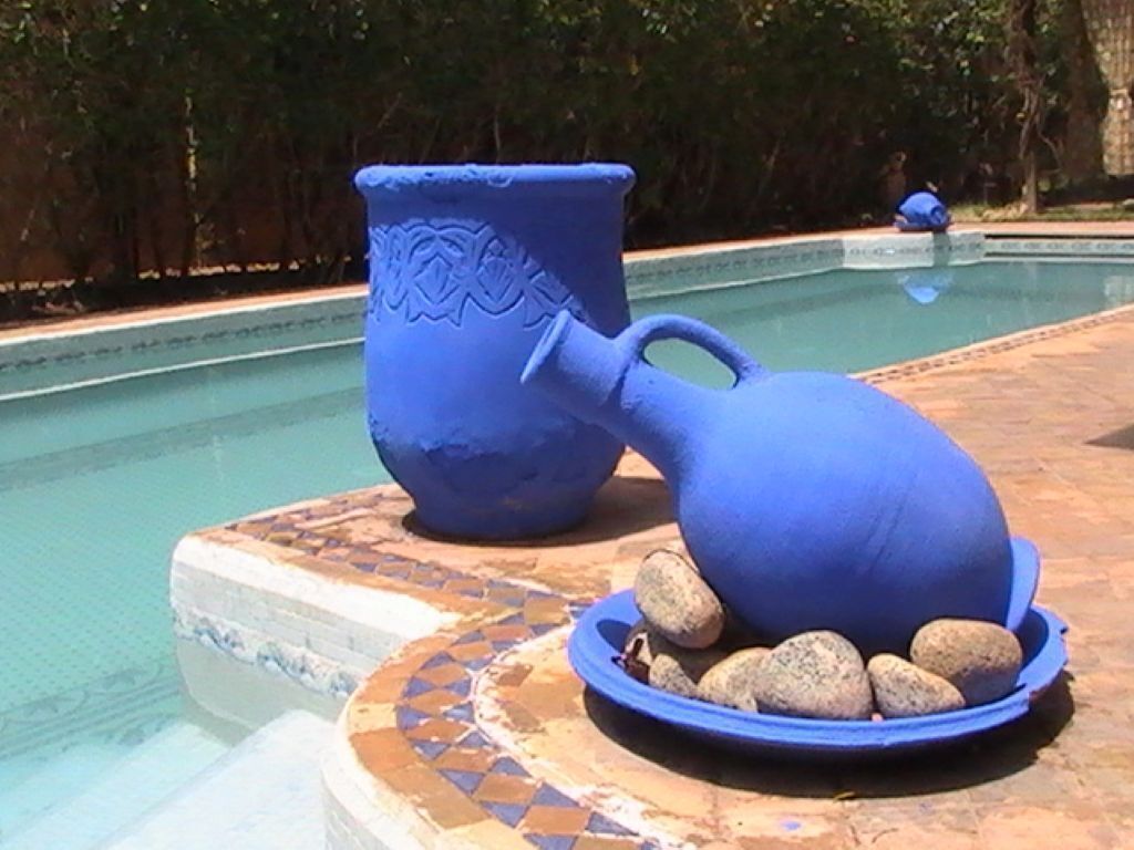 حمام سباحة