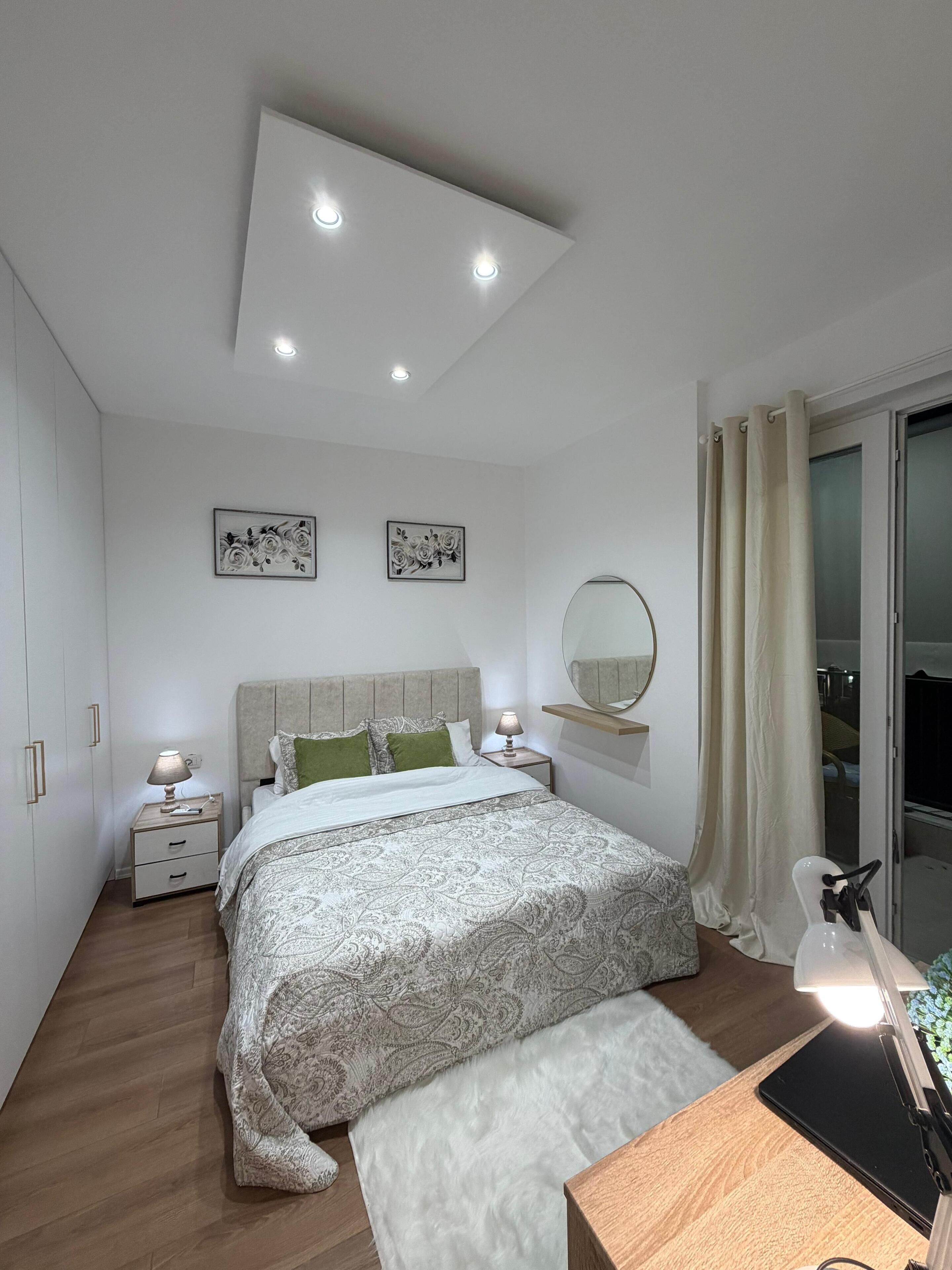 1 bedroom, WiFi, bed sheets