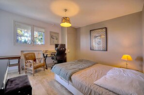 4 bedrooms, iron/ironing board, Internet, bed sheets - Villa with panoramic view (Vallauris)