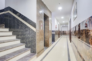 House | Interior - Single Roommahipalpur Near Airport (New Delhi)
